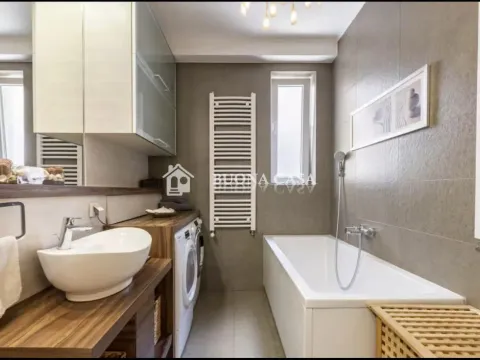 Prodaja, trosoban stan, 80m², Skadarlija, Beograd - image 9