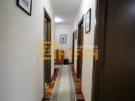 Izdavanje, dvosoban stan, 74m², City Kvart, Podgorica - image 7