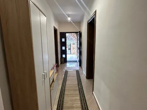 Izdavanje, jednosoban stan, 70m², Zabjelo, Podgorica - image 6