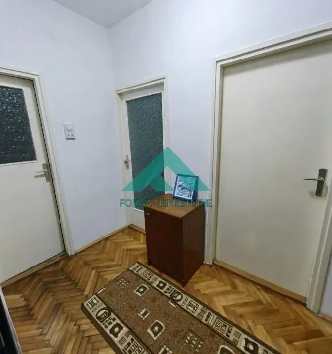 Izdavanje, dvosoban stan, 66m², Čukarica, Beograd