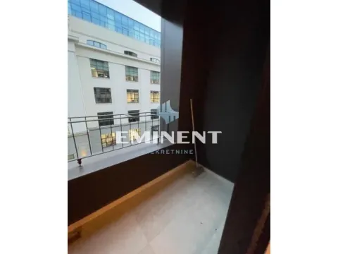 Izdavanje, dvosoban stan, 40m², Stari Grad, Beograd - image 13