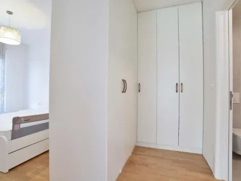 Prodaja, trosoban stan, 94m², Bečići, Budva - image 16