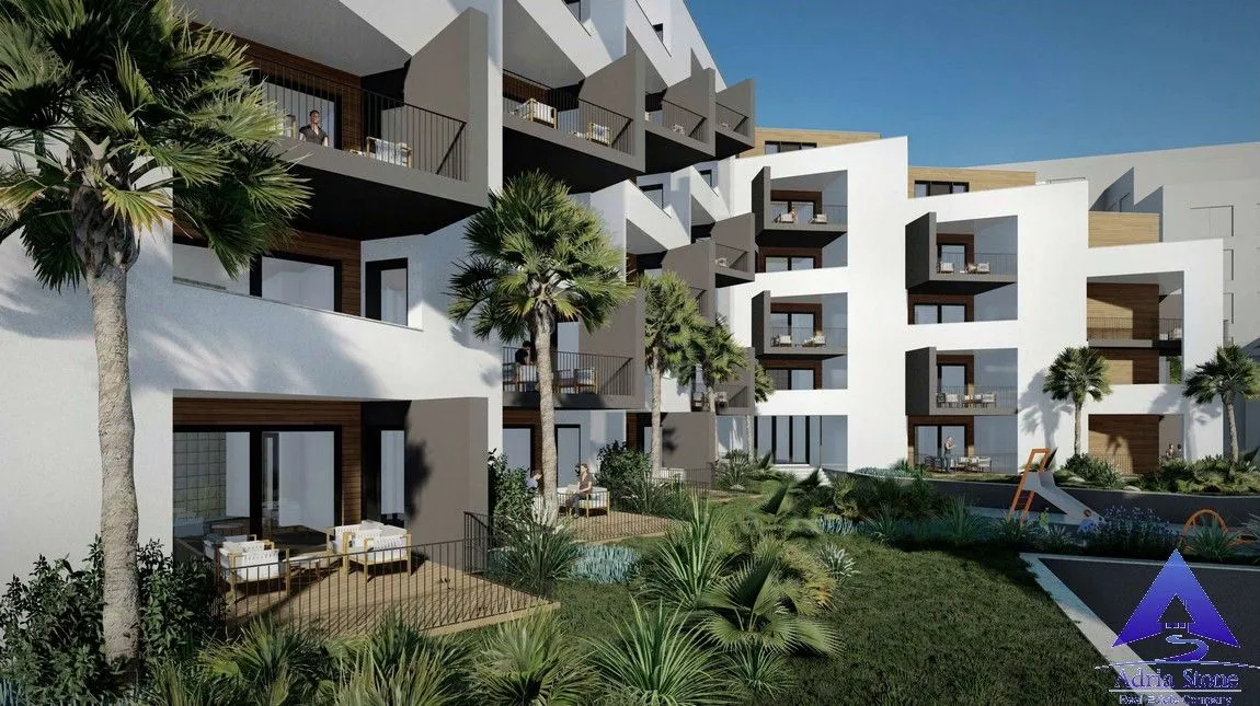 Prodaja, jednosoban stan, 53m², Bečići, Budva