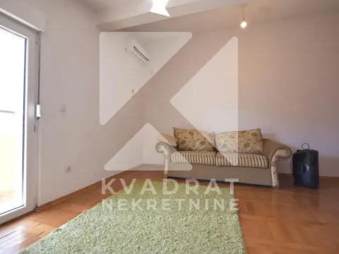 Izdavanje, dvosoban stan, 60m², Murtovina, Podgorica - image 3