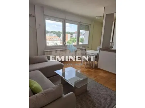 Izdavanje, trosoban stan, 64m², Vukov Spomenik, Zvezdara Sve Podlokacije - image 3