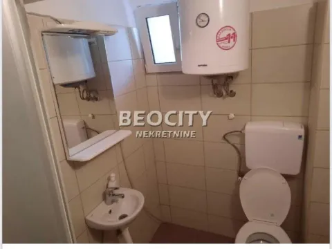 Sale, house, 250m², Borsko jezero, Bor - image 16