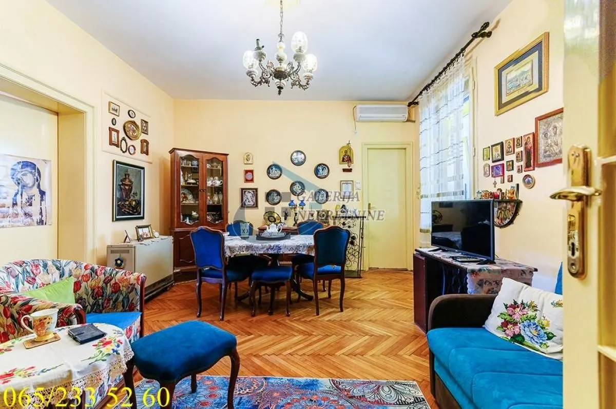 Prodaja, trosoban stan, 85m², Slavija, Vračar Sve Podlokacije