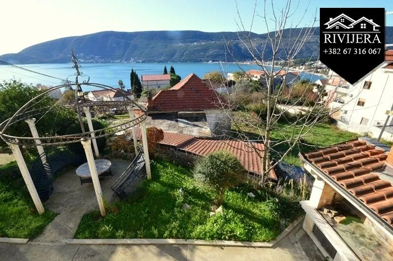 Prodaja, kuća, 399m², Topla, Herceg Novi
