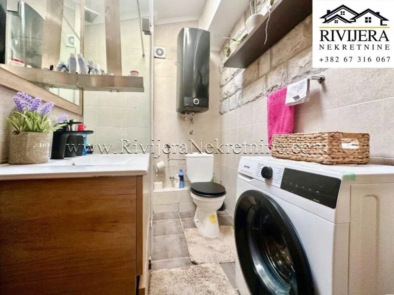 Prodaja, kuća, 111m², Tivat, Crna Gora