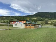 Prodaja,  poslovni prostor, 400m2, Centar, Plužine