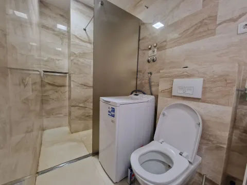 Rent, one bedroom apartment, 67m², Budva, Crna Gora - image 7