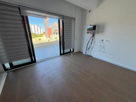 Izdavanje, dvosoban stan, 83m², Bar, Crna Gora - image 3