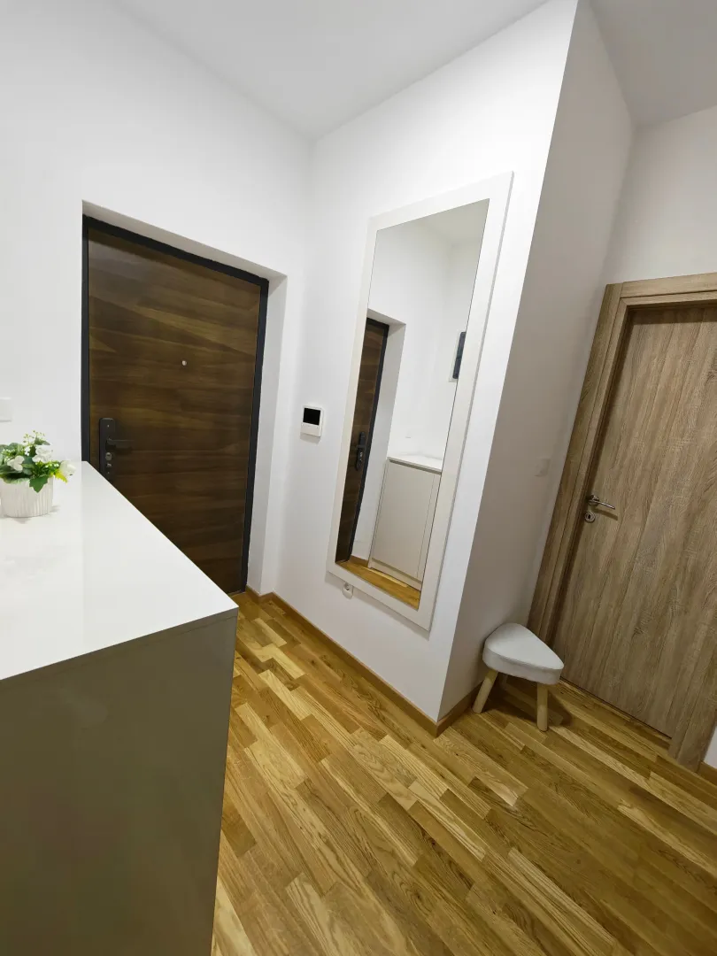 Izdavanje, jednosoban stan, 46m², Bečići, Budva