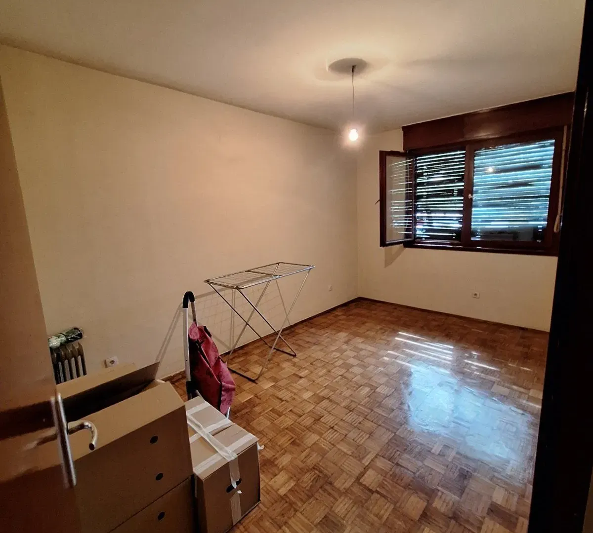 Prodaja, stan, 84m², Pejton, Podgorica