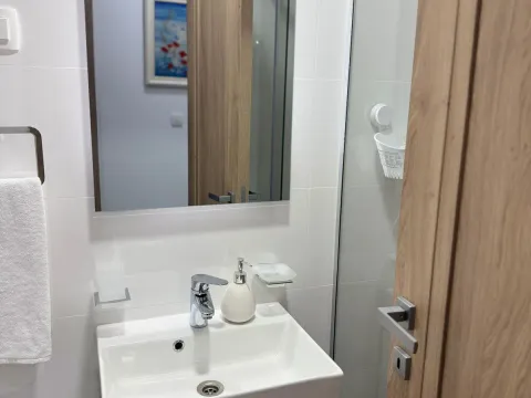 Izdavanje, stan, 72m², City Kvart, Podgorica - image 7