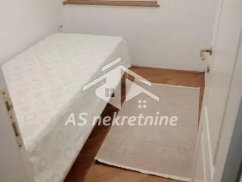 Izdavanje, stan, 130m², Čukarica, Beograd - image 17