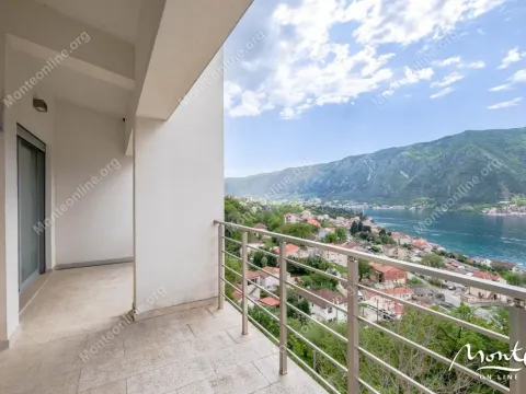 Prodaja, trosoban stan, 103m², Dobrota, Kotor - image 28