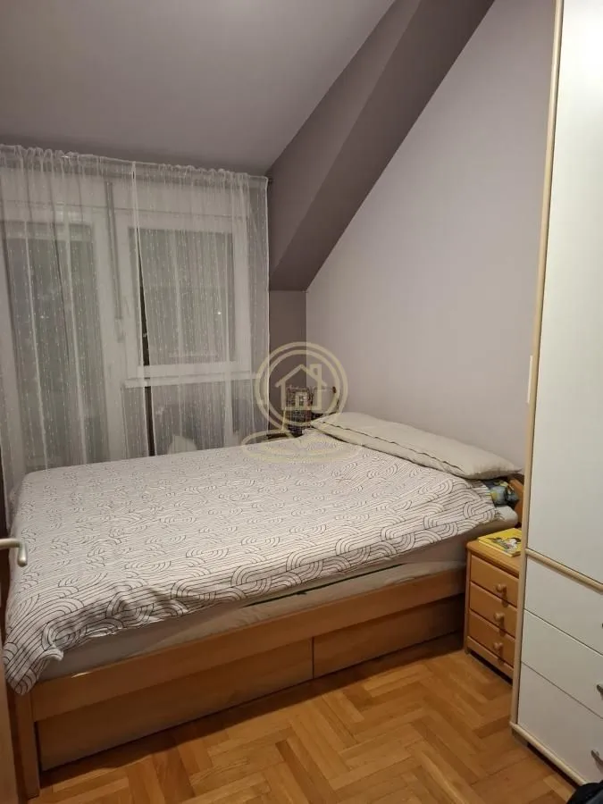 Prodaja, četvorosoban stan, 87m², Kotež 1, Pančevo