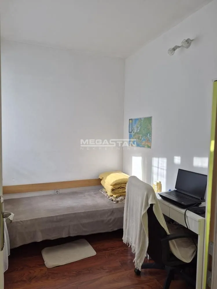 Sale, three bedroom apartment, 62m², Južni Bulevar, Vračar Sve Podlokacije