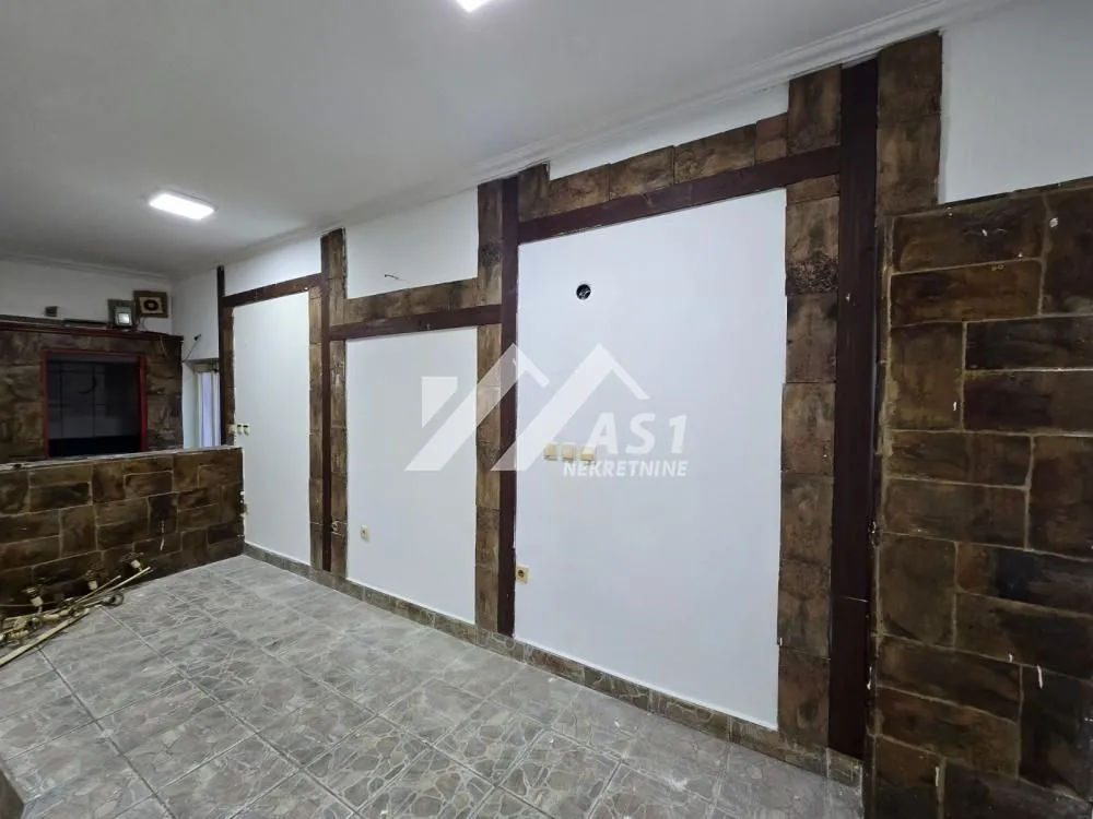 Izdavanje,  poslovni prostor, 40m2, Telep, Novi Sad, Novi Sad