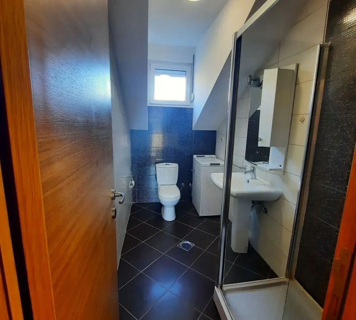 Prodaja, stan, 62m², Cetinje, Crna Gora