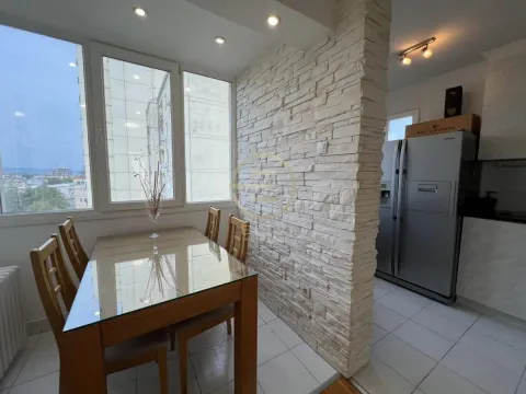 Prodaja, jednosoban stan, 60m², Bulevar Oslobodjenja, Novi Sad Sve Podlokacije - image 5