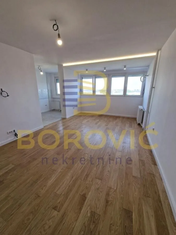 Prodaja, četvorosoban stan, 95m², Novi Beograd Blok 37, Novi Beograd Sve Podlokacije