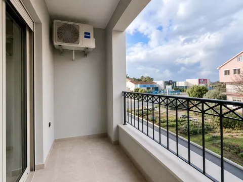 Izdavanje, jednosoban stan, 48m², Mrčevac, Tivat - image 7