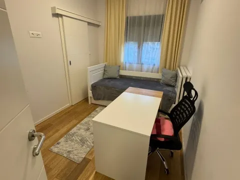 Rent, two bedroom apartment, 66m², Vezirov Most, Podgorica - image 5