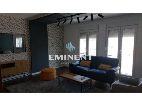 Izdavanje, dvosoban stan, 65m², Crveni Krst, Beograd - image 2