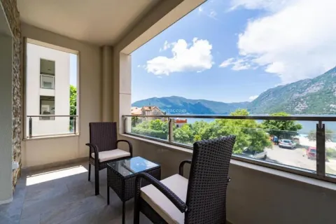 Prodaja, jednosoban stan, 33m², Risan, Kotor - image 10