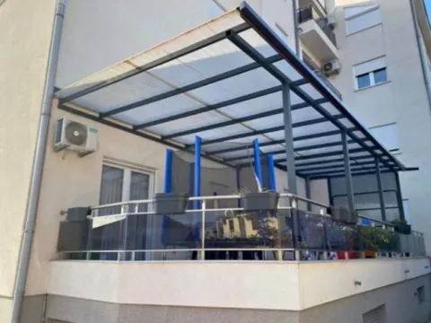 Prodaja, dvosoban stan, 58m², Stari Aerodrom, Podgorica - image 10