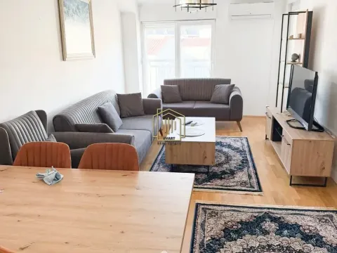 Izdavanje, dvosoban stan, 75m², Ljubović, Podgorica - image 4