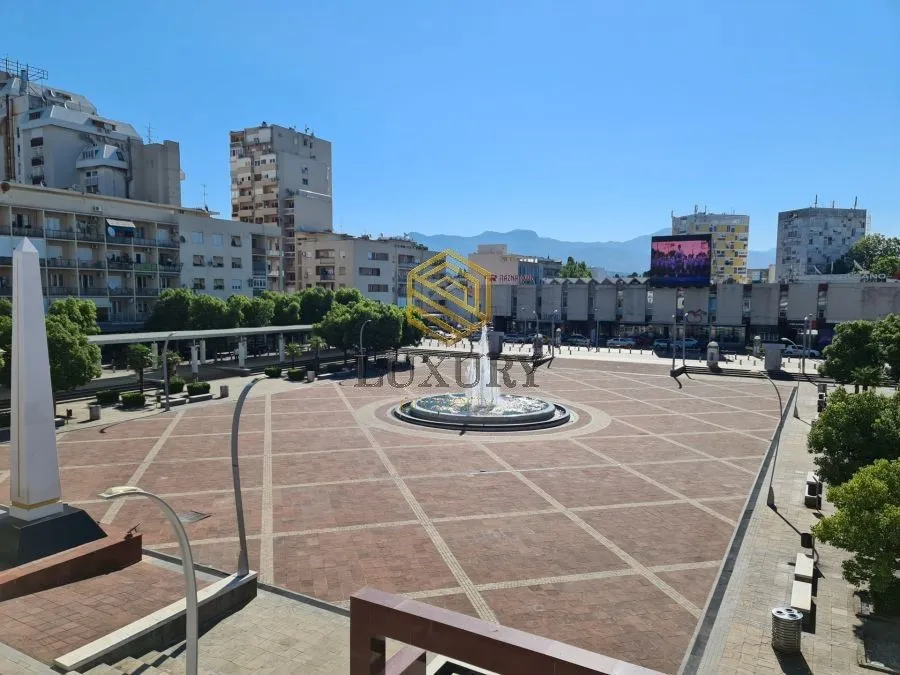 Sale, office space, 100m², Centar, Podgorica