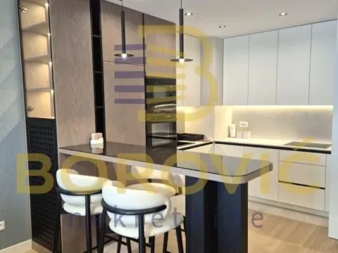 Rent, two bedroom apartment, 56m², Savski Venac, Beograd - image 3