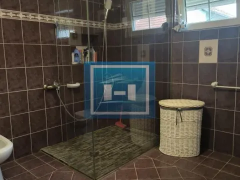 Prodaja, kuća, 470m², Ćuprija, Srbija - image 17