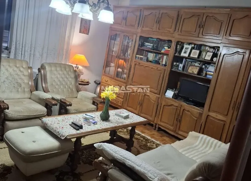 Prodaja, dvosoban stan, 73m², Vračar Sve Podlokacije, Beograd