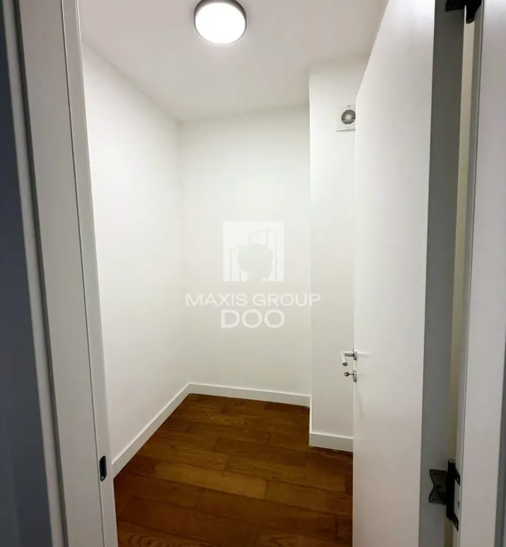 Rent, four bedroom apartment, 125m², Voždovac Sve Podlokacije, Beograd