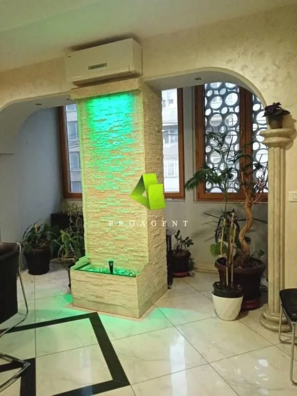 Rent, office space, 60m², Medijana, Niš