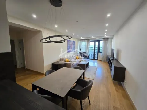 Izdavanje, trosoban stan, 90m², Novi Beograd Sve Podlokacije, Beograd - image 2