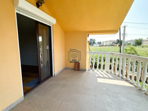 Prodaja, kuća, 350m², Zlatica, Podgorica - image 25