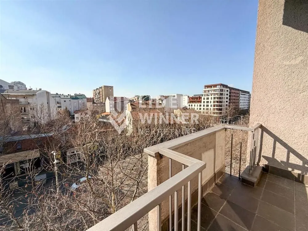Prodaja, trosoban stan, 82m², Vukov Spomenik, Zvezdara Sve Podlokacije