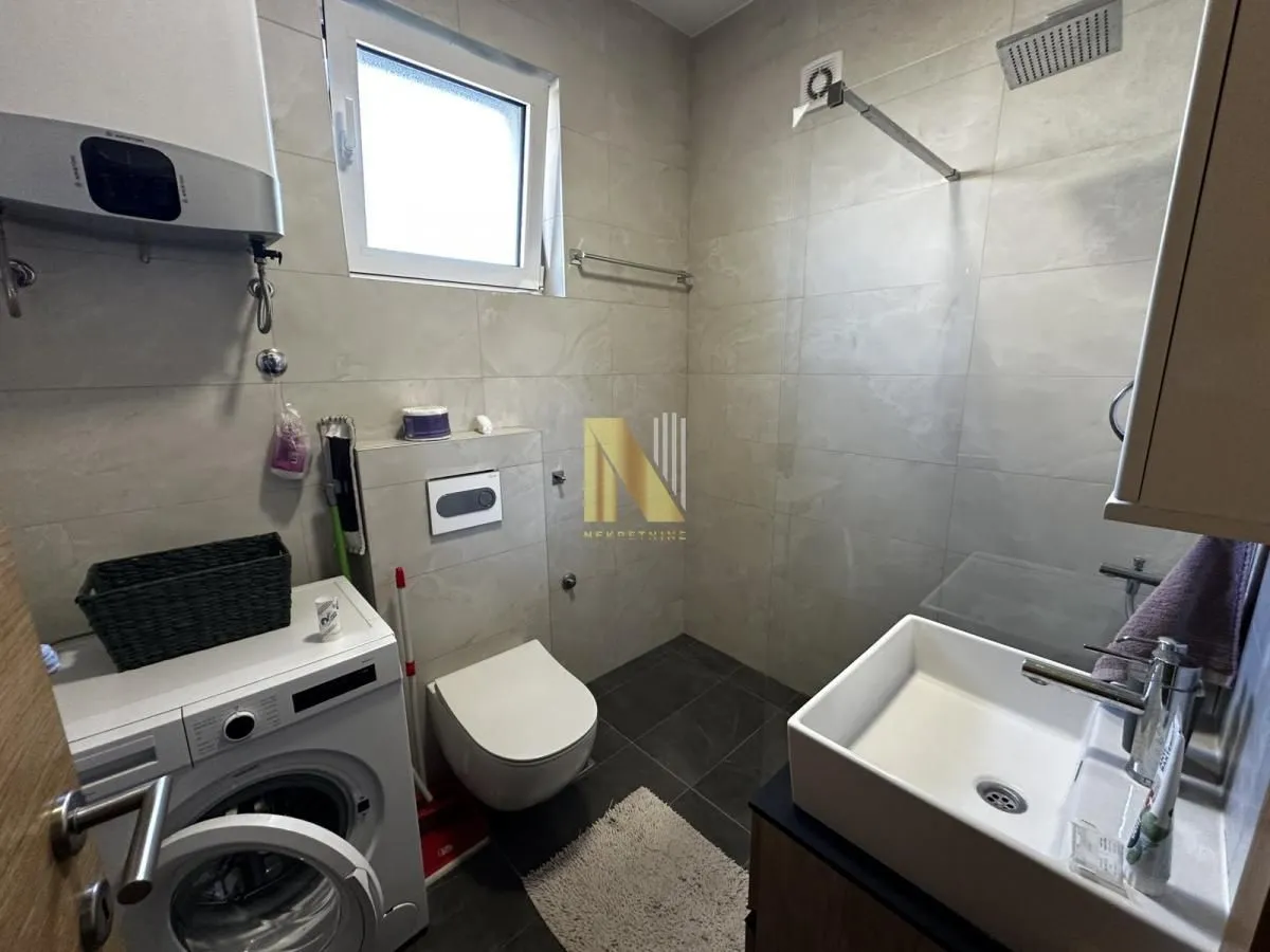 Izdavanje, jednosoban stan, 35m², Centar, Novi Sad