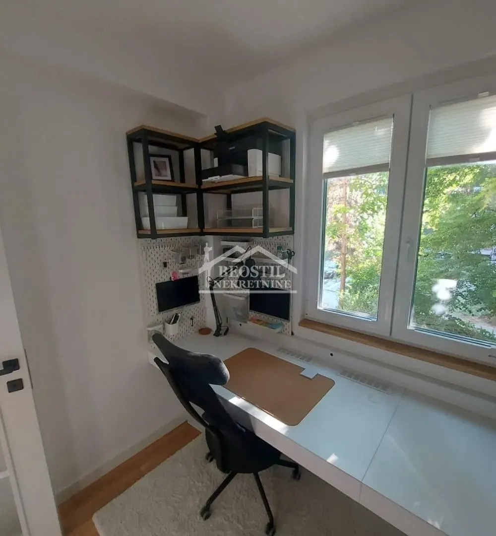 Sale, three bedroom apartment, 74m², Višnjička Banja, Palilula Sve Podlokacije
