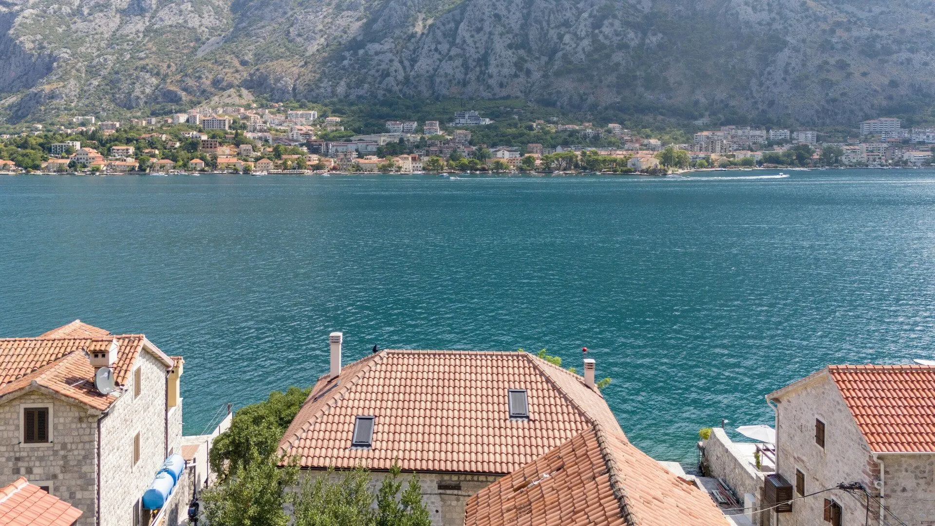 Prodaja, kuća, 183m², Muo, Kotor