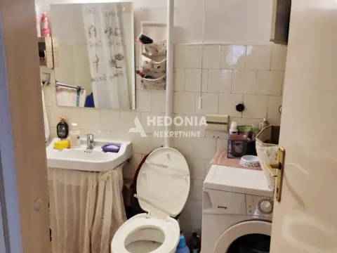 Sale, two bedroom apartment, 58m², Novi Beograd Blok 70, Novi Beograd Sve Podlokacije - image 12