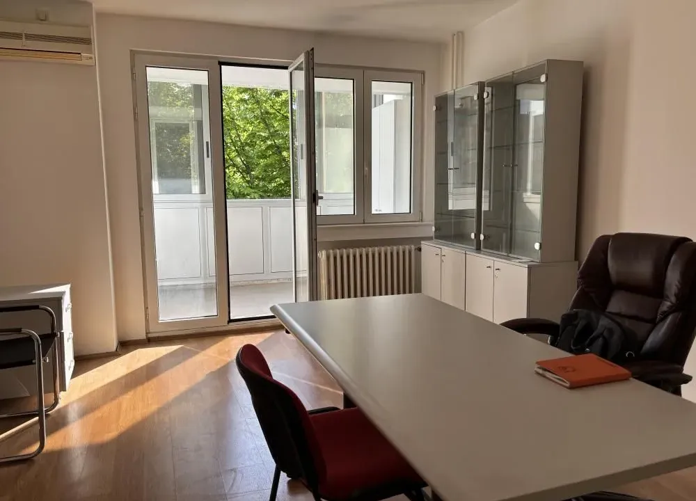 Rent, three bedroom apartment, 61m², Zemun Sve Podlokacije, Beograd