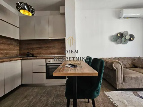 Rent, one bedroom apartment, 40m², Šušanj, Bar - image 3