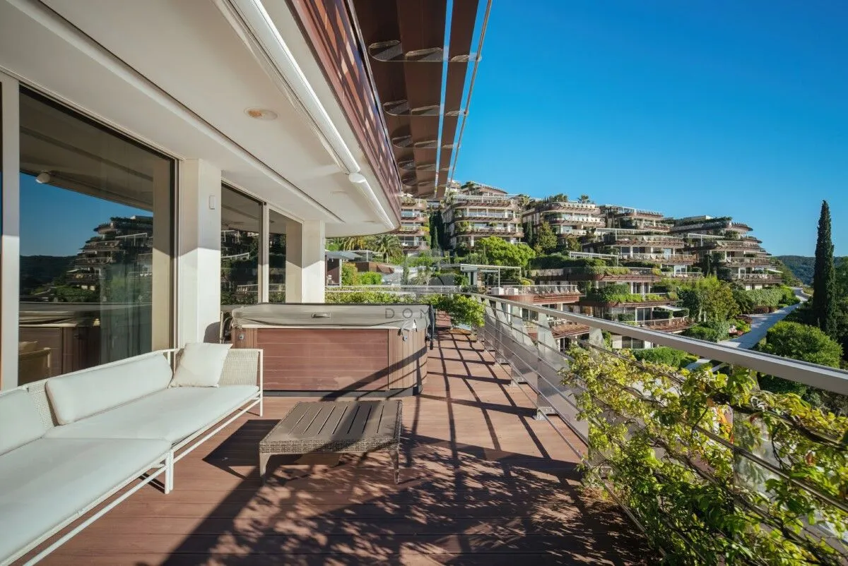 Prodaja, dvosoban stan, 483m², Budva, Crna Gora