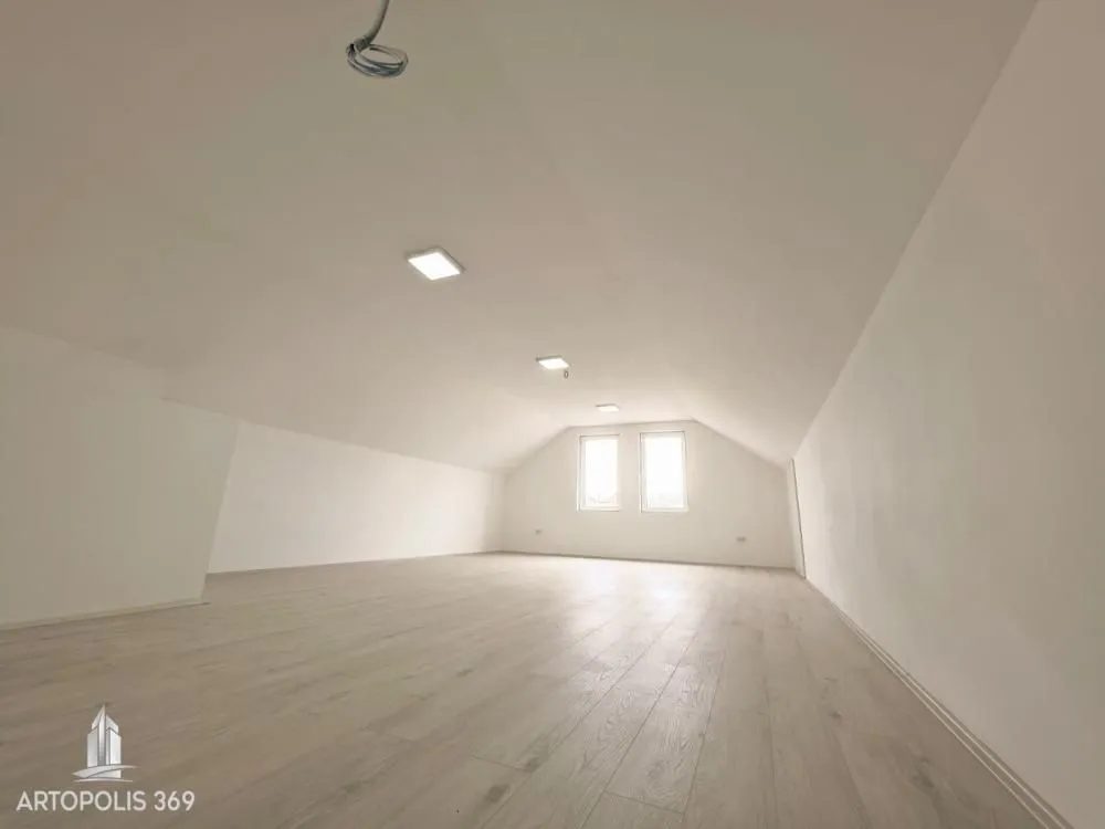 Rent, office space, 320m², Mali Mokri Lug, Zvezdara Sve Podlokacije